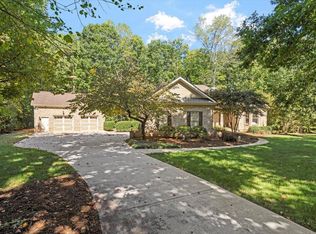 1102 Stanridge Dr, Raleigh, NC 27613