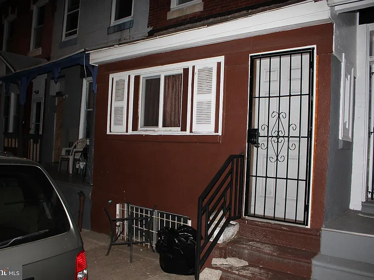 5654 Appletree St — Photo 17