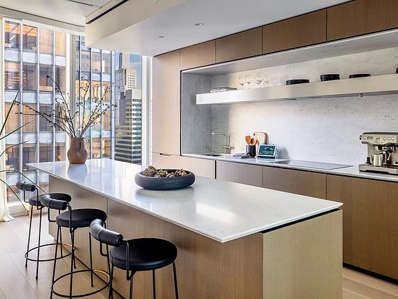 3rd image of 100 E 53rd St #41B