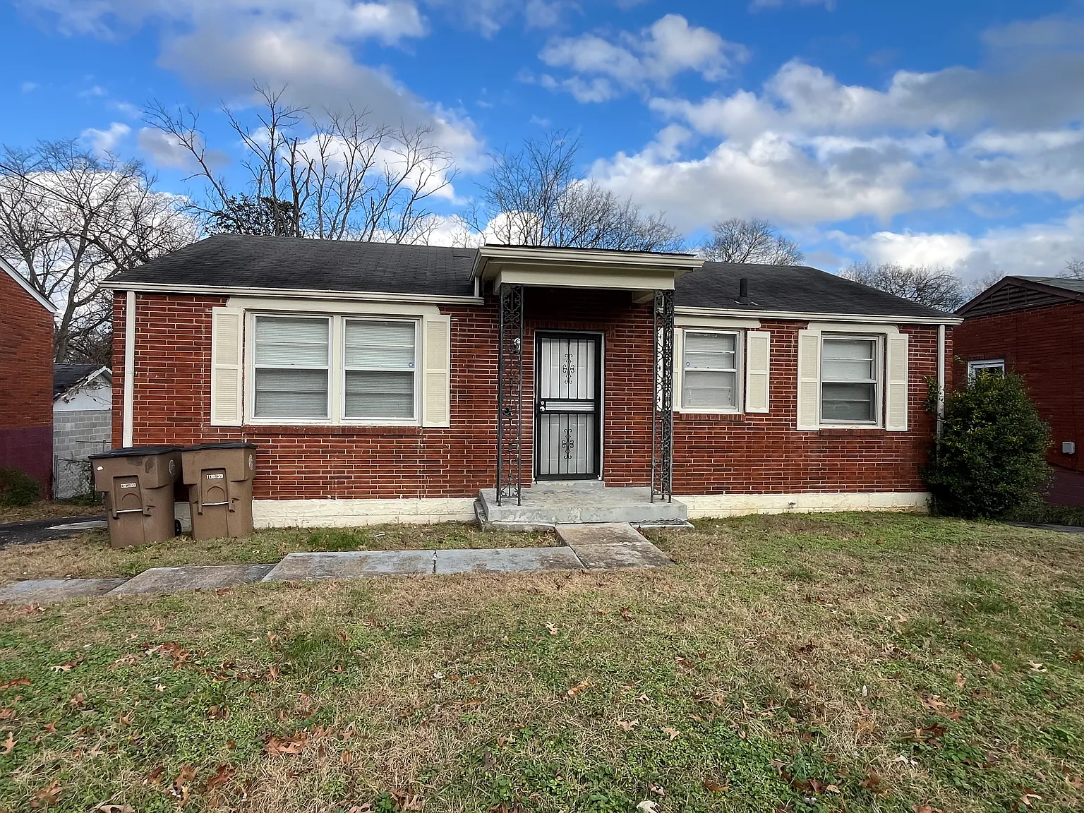 3 bed, 1462 sqft, $1,850 — Photo 1
