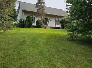 5675 Carter Ct, Howell, MI 48843