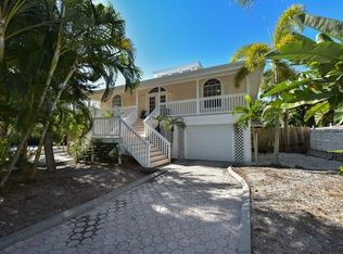 4812 Givens Ct, Sarasota, FL 34242