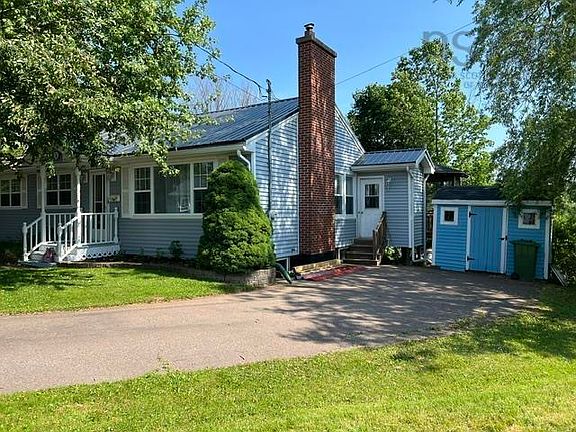 2nd image of 26 Crescent Dr