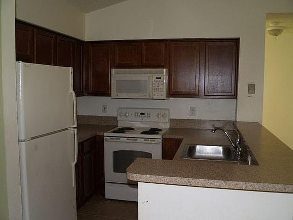 2nd image of 7680 Westwood Drive #824-8