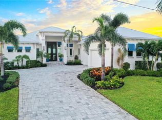 3817 SE 21st Pl, Cape Coral, FL 33904