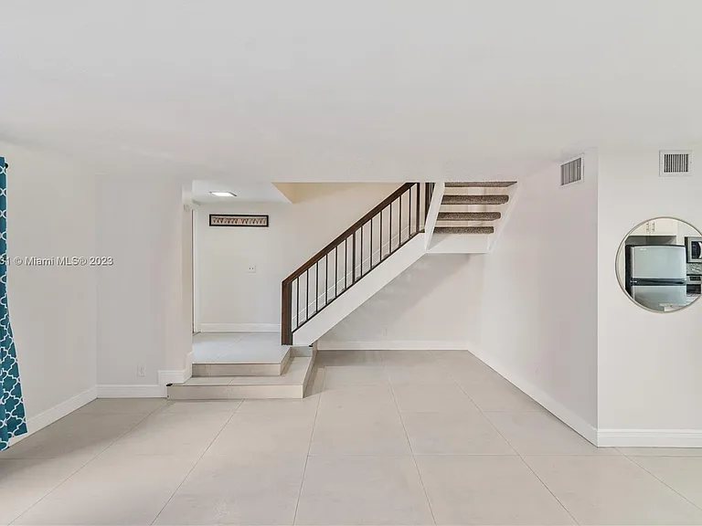 1660 W Golfview Dr #166 — Photo 9