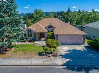 2335 NW Witherspoon Ave, Roseburg, OR 97471