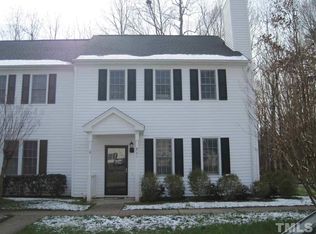 821 Saint Catherines Dr, Wake Forest, NC 27587