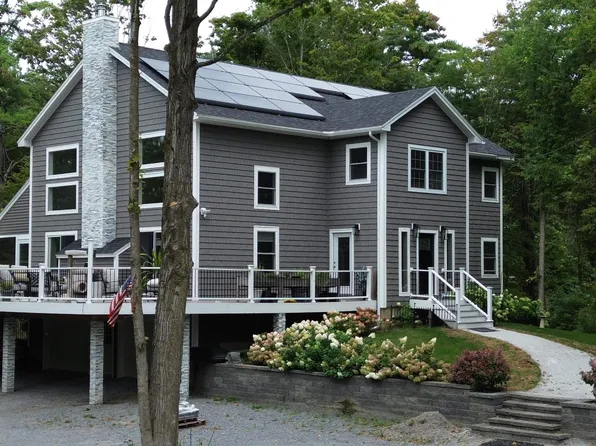 68 Petty Brook Road, Milton, VT 05468