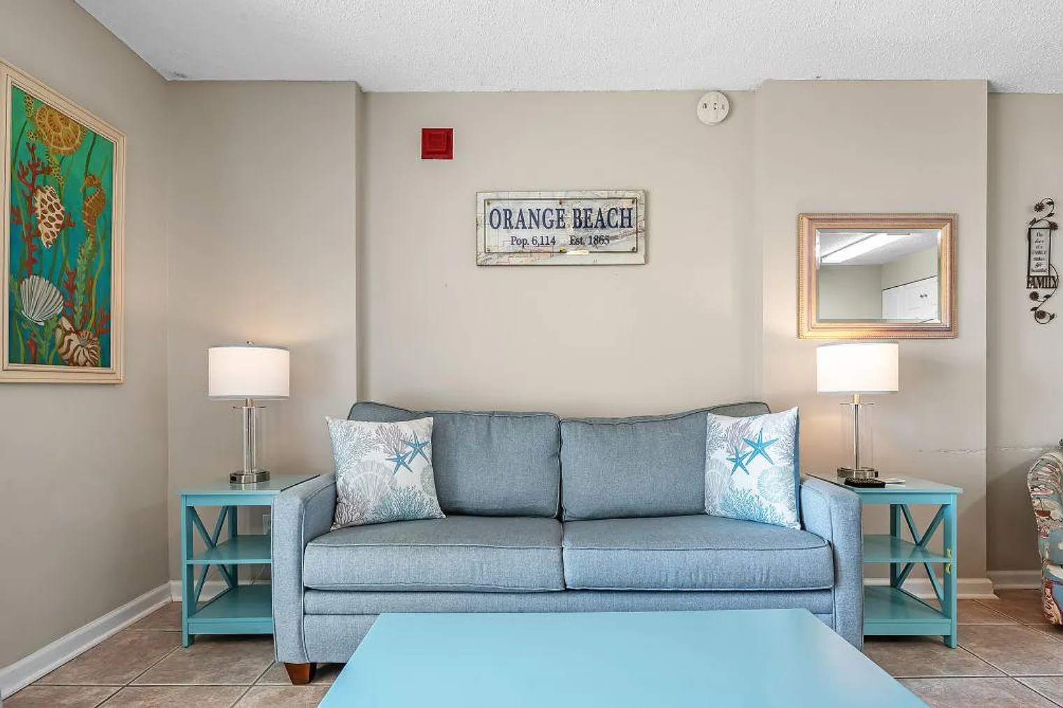 2 bed, 1.0 bath, 893 sqft, $3,653 — Photo 1