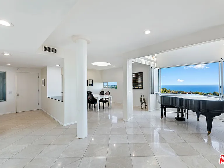 30112 Cuthbert Rd — Photo 11