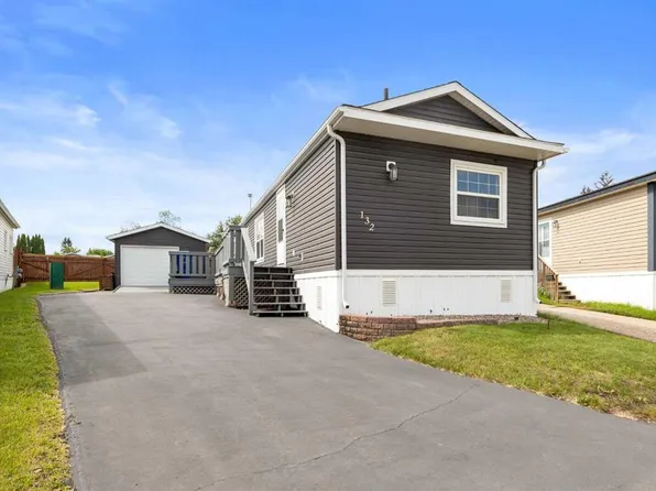 132 N Grey Owl Pl, Wood Buffalo, AB T9H 2P1