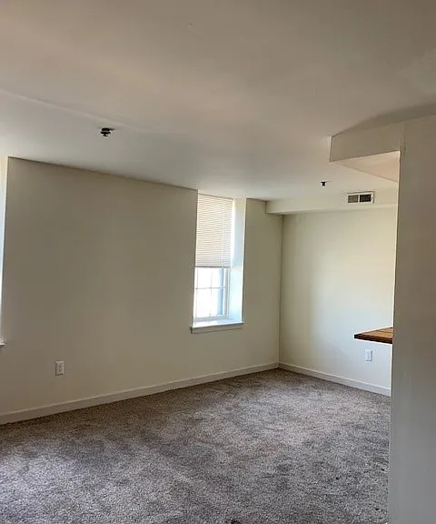 100 Arch St — Photo 9