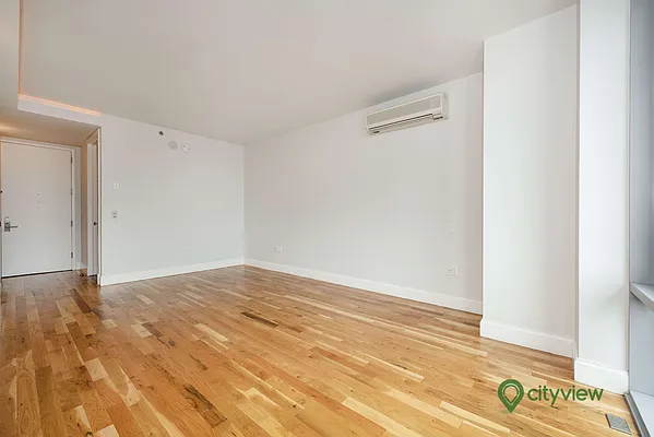 Rented by City View Living | media 2