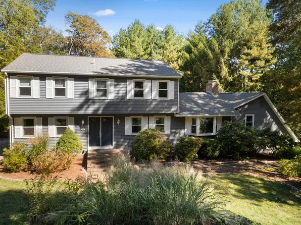 36 Water Lily Lane, Guilford, CT 06437