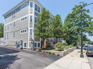 383 Hyde Park Ave #2, Boston, MA 02131