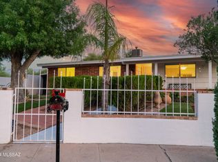 7046 E Flamenco Pl, Tucson, AZ 85710