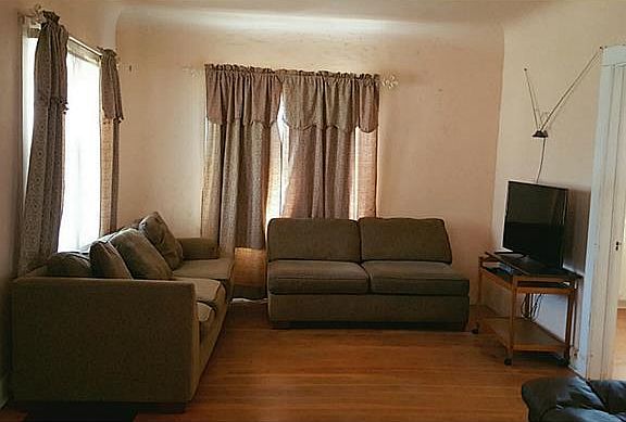 4th image of 3508 Richmond Ave