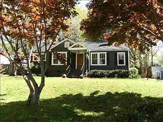 1st image of 29 Sunset Dr