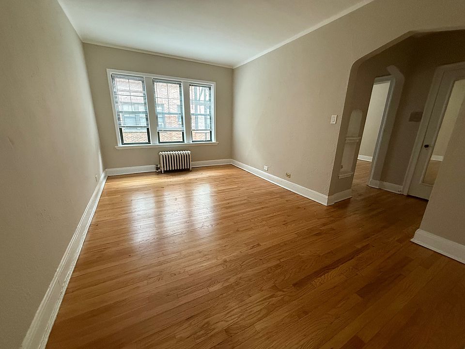 1st image of 1521 W Farwell Ave APT 2B
