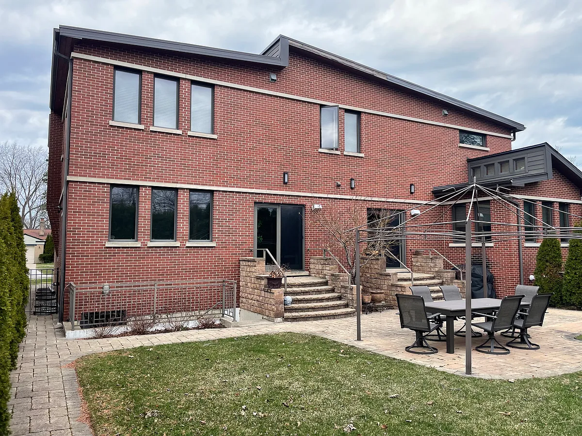 Building Photo - 5125 Lunt Ave