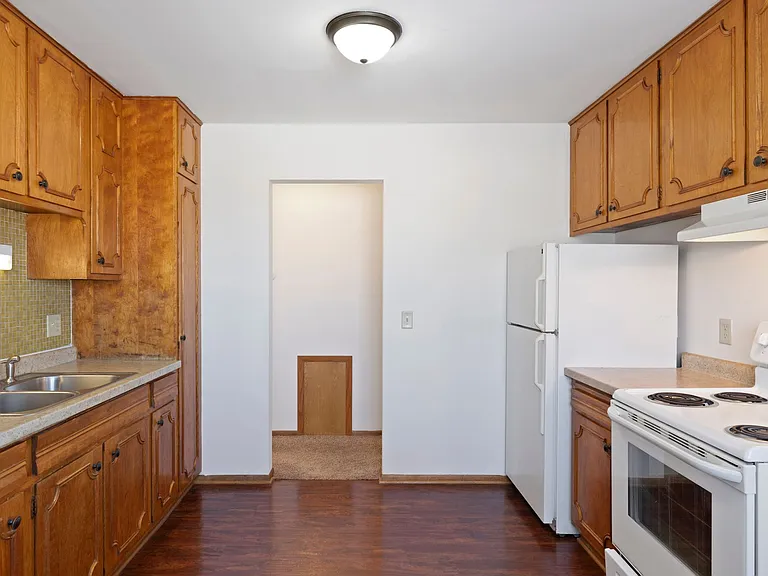 St. Croix Crossings Apartments — Photo 11