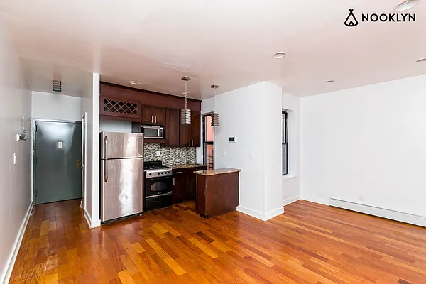 Rented by Nooklyn NYC LLC | media 18