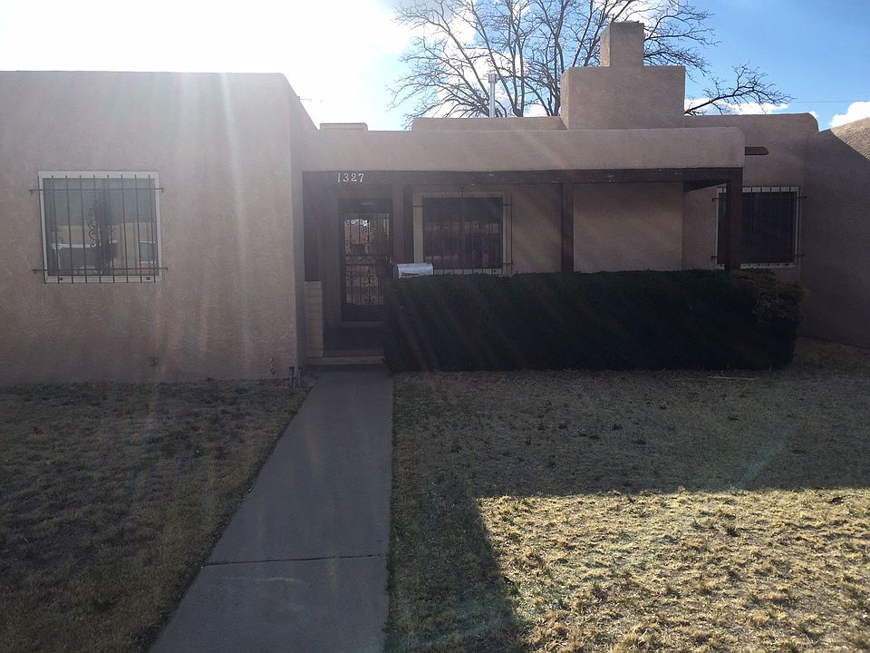 1st image of 1327 Bryn Mawr Dr NE