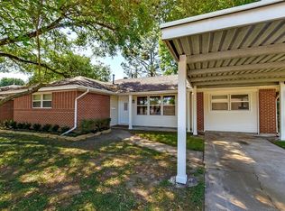 4717 Chrystell Ln, Houston, TX 77092