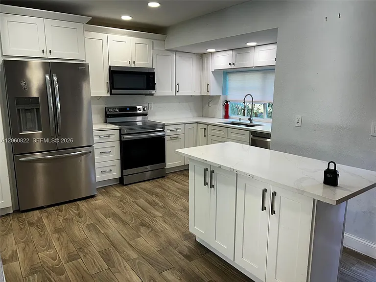 2403 NW 108th Ter — Photo 11