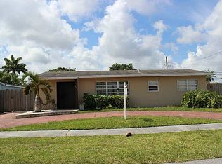 9440 SW 30th Ter, Miami, FL 33165