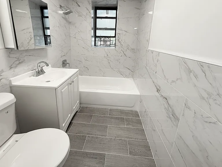 24-25 27th St #1F — Photo 9