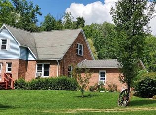 4747 Day Hollow Rd, Endicott, NY 13760