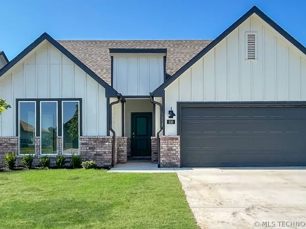 210 Washington St, Kellyville, OK 74039
