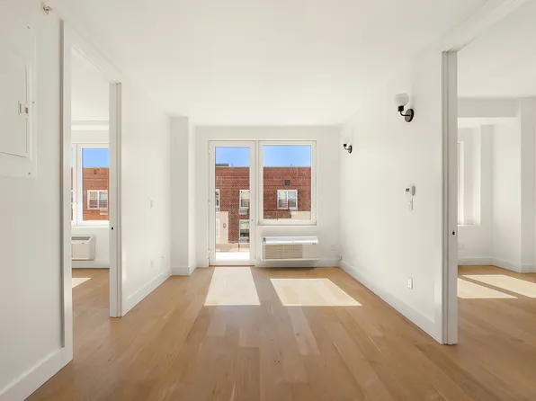 3103 Sedgwick Avenue image 3 of 14