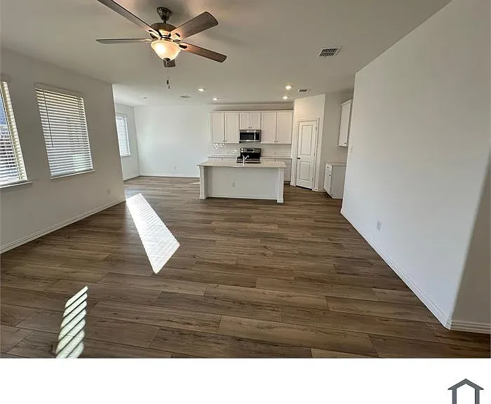 336 Wentworth Dr — Photo 5