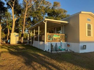1204 Cedar Point Blvd #6, Swansboro, NC 28584