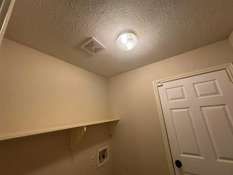 4818 Comal River Loop — Photo 20