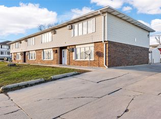 3212 Wilson Ave SW, Cedar Rapids, IA 52404