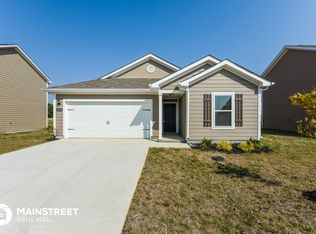 2275 Worker Bee Dr, Columbia, TN 38401