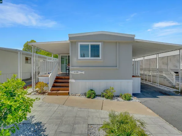 130 Banyon Dr, Pittsburg, CA 94565