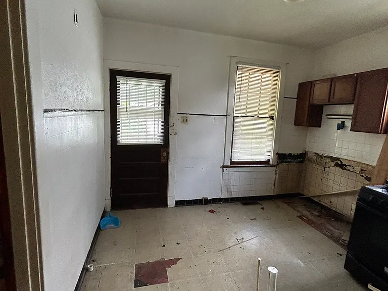 5319 Wilborn Dr — Photo 24