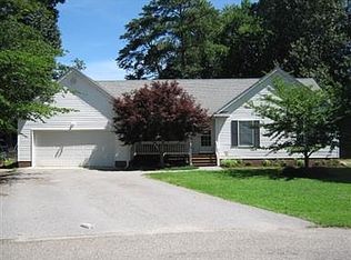 3348 Mission Ln, Hayes, VA 23072