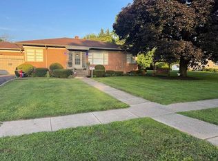 707 N 3rd St, Kentland, IN