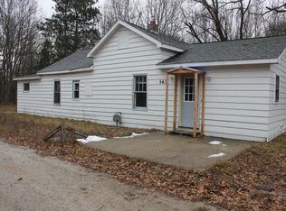 1431 Carr Rd, Muskegon, MI 49442