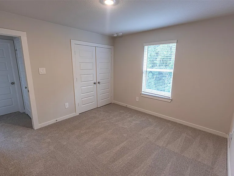 18672 Presswood Way — Photo 15