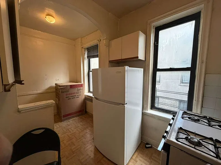 2345 Walton Ave #5C — Photo 6
