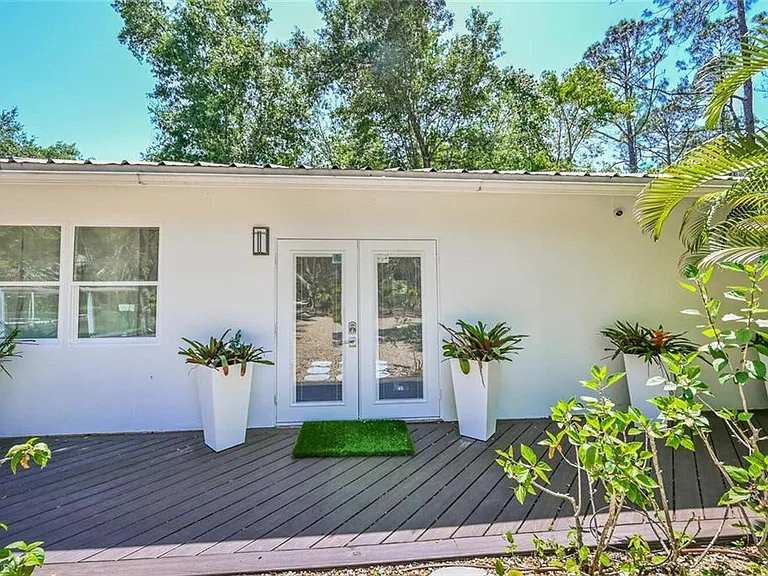 5940 English Oaks Ln — Photo 10