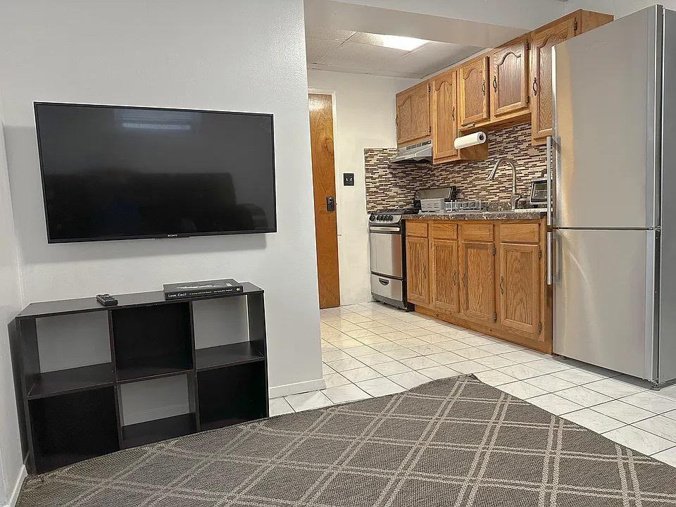 85-04 Park Ln S #1