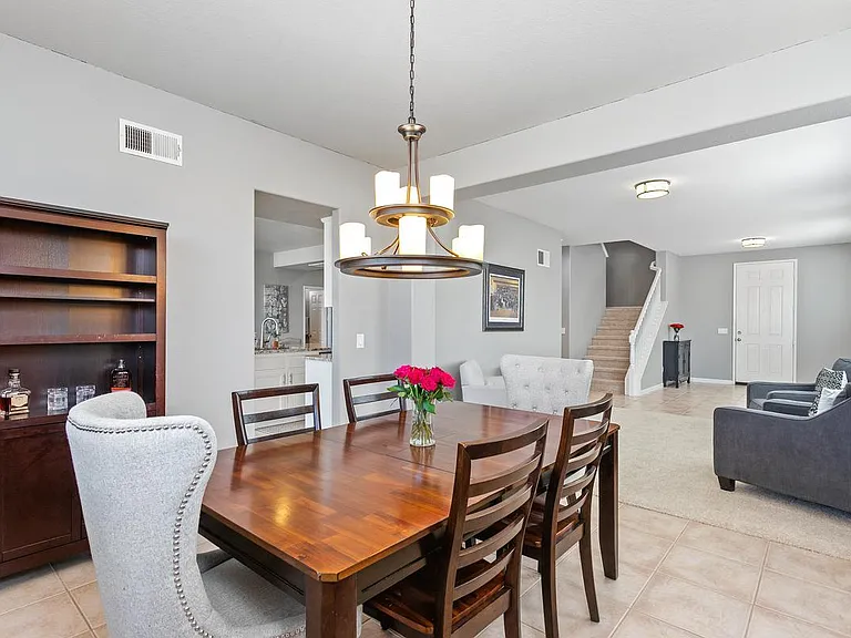 1071 Greenway Rd — Photo 7